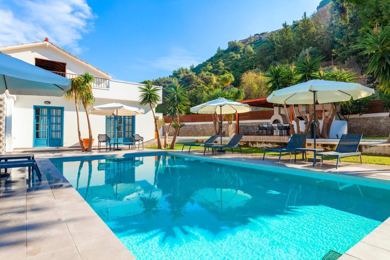 Bella Foresta Villa II Ixia  Ngoại thất bức ảnh