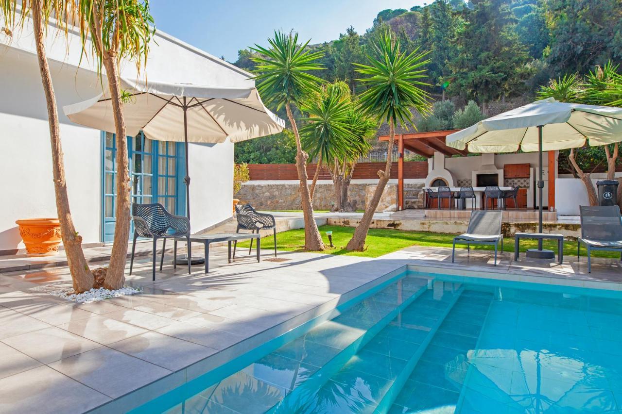 Bella Foresta Villa II Ixia  Ngoại thất bức ảnh