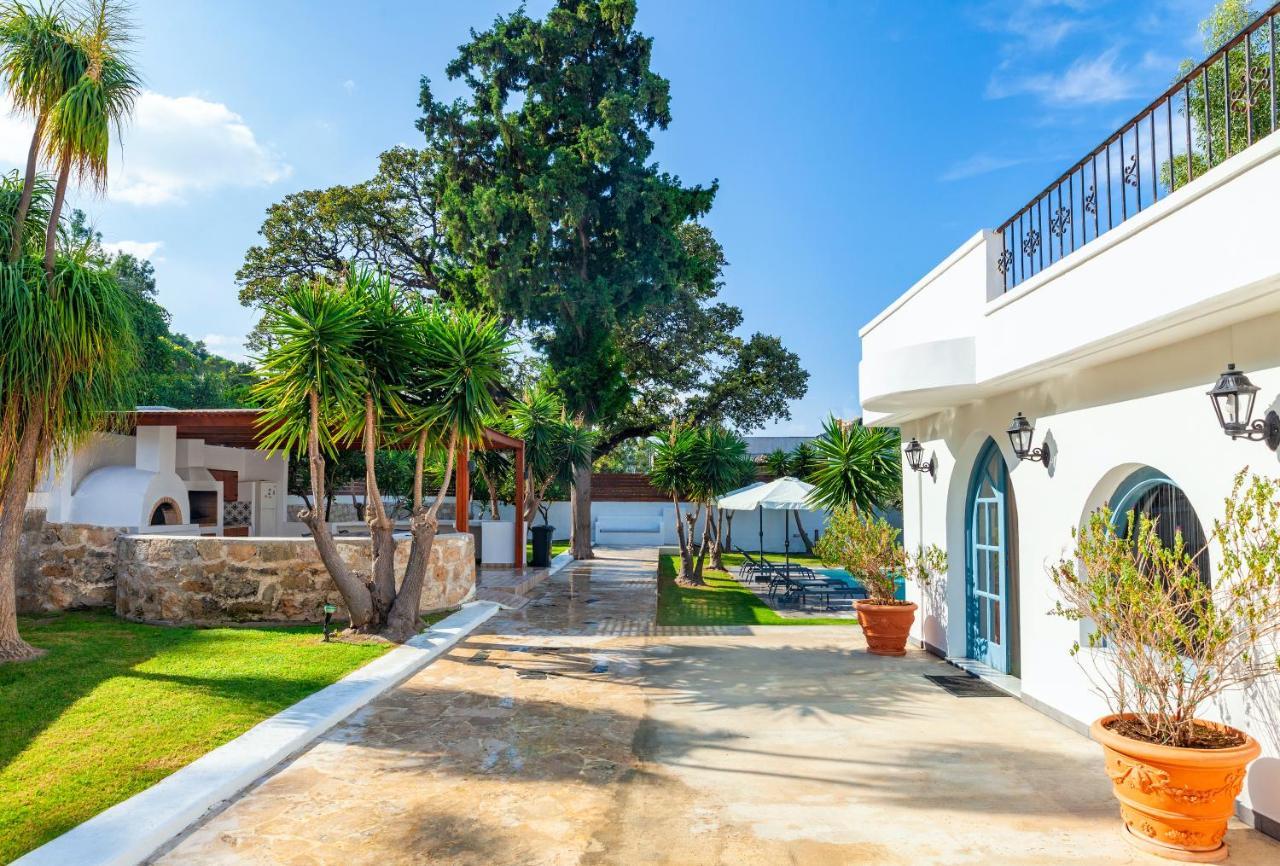 Bella Foresta Villa II Ixia  Ngoại thất bức ảnh