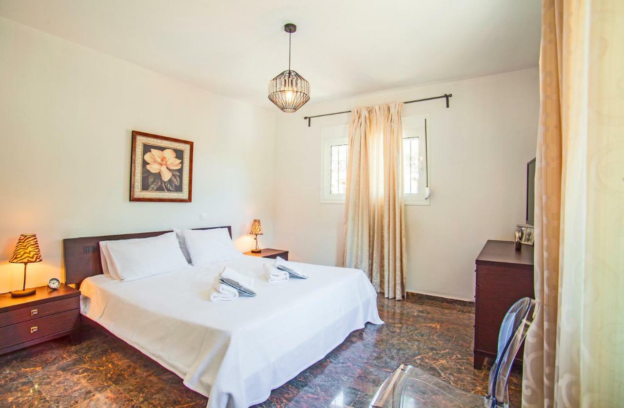 Bella Foresta Villa II Ixia  Ngoại thất bức ảnh